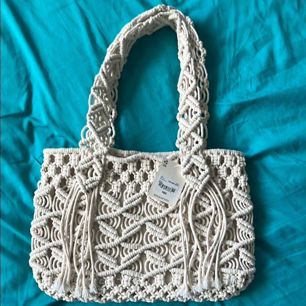Elegant Cream Macramé Tote Bag